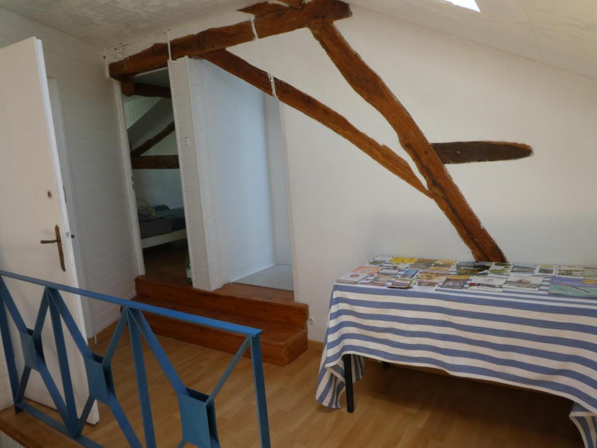 Les Chambres Du Ladoux Sencenac-Puy-de-Fourches ภายนอก รูปภาพ